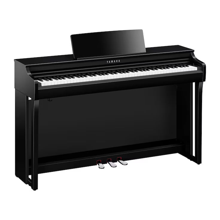 Yamaha CLP825B